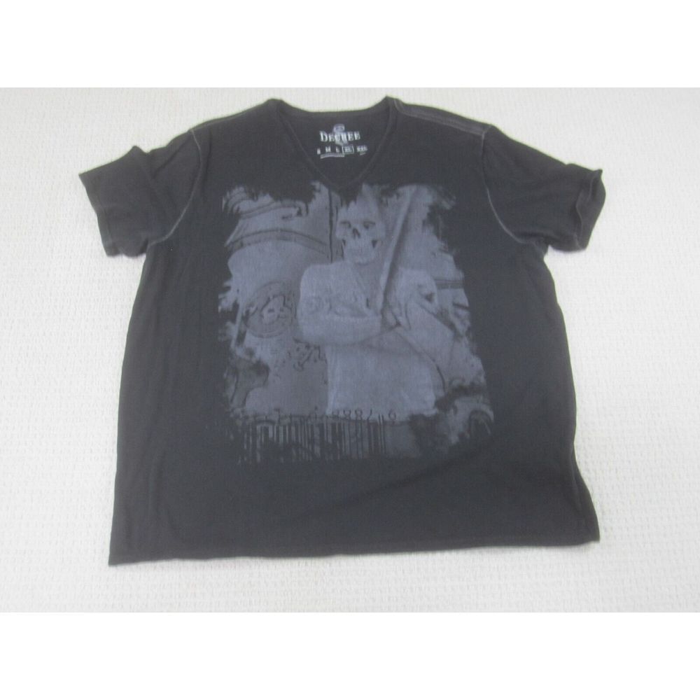 Decree Shirt Mens XL Black Short Sleeve Graphic Print Ghost V-Neck‎